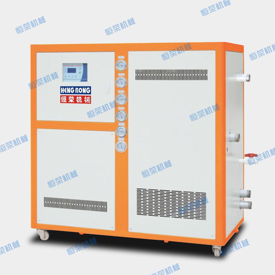 塑料注塑機為什么要配備工業(yè)冷水機?