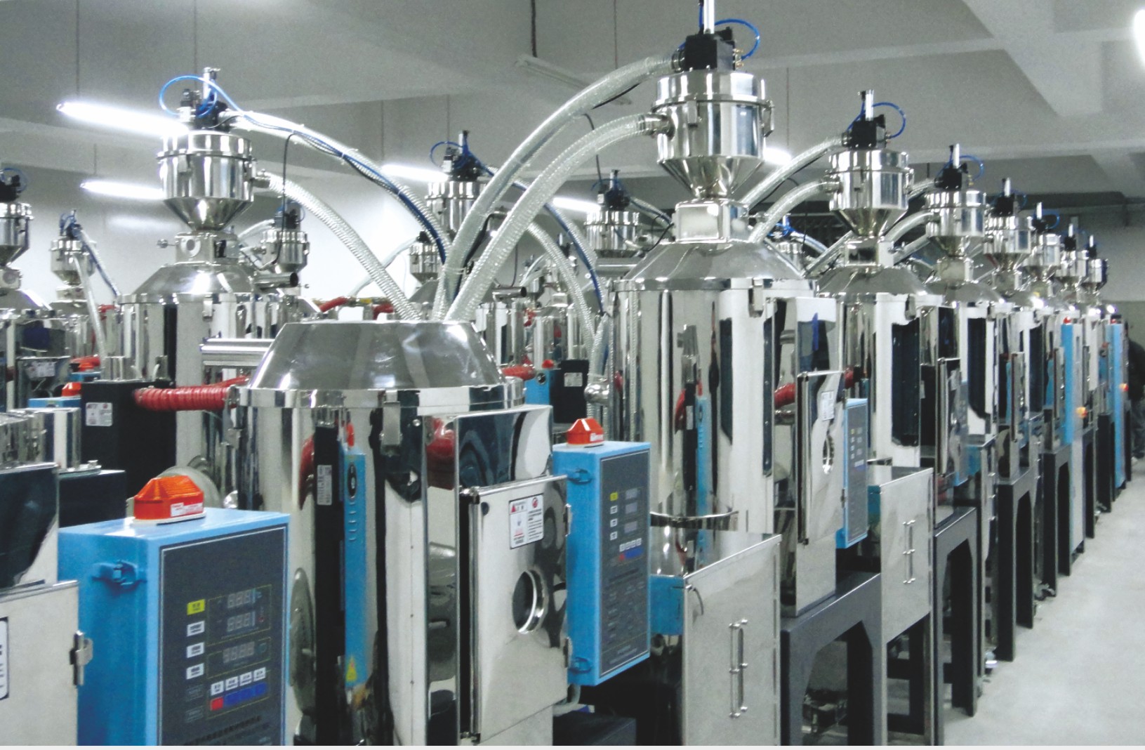談擠出機中央供料系統在應用中的特點 談擠出機中央供料系統在應用中的特點